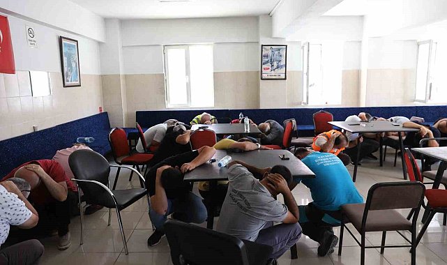 Büyükşehir'den ek hizmet binasında deprem ve yangın tatbikatı