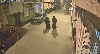 Çarşaf giyip keşif yaptılar, 40 dakikada servet çaldılar