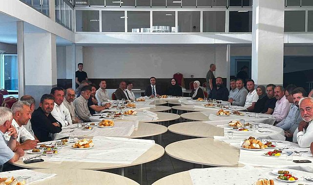 Çavdarhisar Kaymakamı Murat Ak'a veda programı düzenlendi