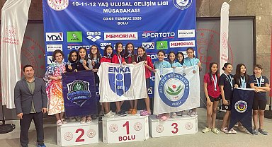 Çayırovalı yüzücüler, bölgeden 25 madalya ile döndü