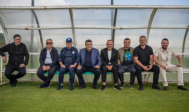 Çaykur Rizespor Başkanı Saruhan'dan Erzurum kampına ziyaret