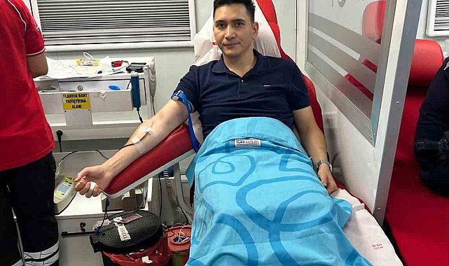 Çermik Kaymakamı Karataş kan bağışında bulundu