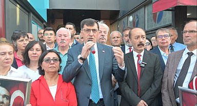 CHP Kütahya Teşkilatı'nda toplu istifa: 3 belediye başkanı ile birlikte Yeni Parti'ye katıldı