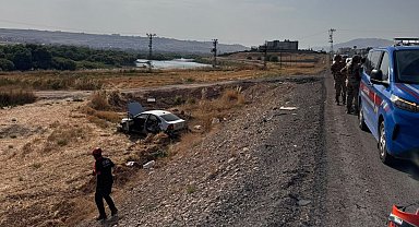 Cizre'de iki otomobil çarpıştı: 2 yaralı
