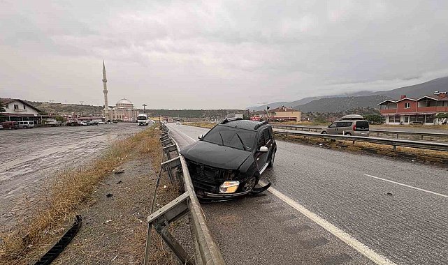 D100'de sağanak yağış çok sayıda kazaya sebep oldu