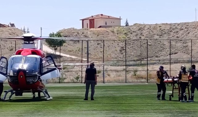 Darende'de evde düşen 98 yaşındaki kadın hava ambulansıyla Malatya'ya sevk edildi
