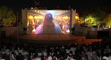 Denizli Büyükşehir'den yaz akşamlarına nostaljik dokunuş