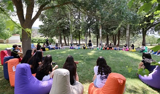 Denizlili gençler Büyükşehir'in yaz kampında buluştu