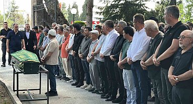 Diş tedavisi için gittiği hastanede hayatını kaybeden 8 yaşındaki kız son yolculuğuna uğurlandı
