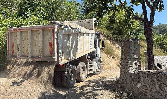 Düzce'de asfalt çalışmaları devam ediyor