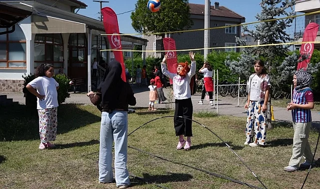 Düzce'de "Hareket Camide" projesinde Kur'an kursu öğrencileri sporla buluştu