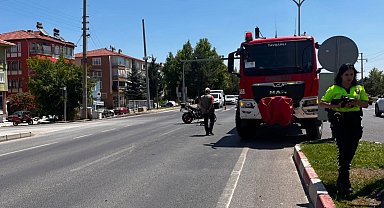 Emet'teki yangına giden arazöz motosikletle çarpıştı: 1 yaralı
