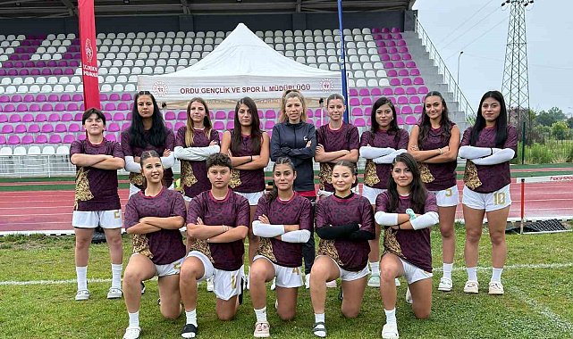 Eskişehir ANALİG Ragbi takımı namağlup Türkiye şampiyonu oldu