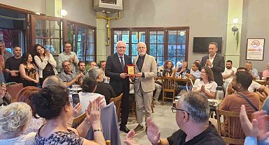 Eskişehir sağlık teşkilatından emekli olan Ömer Faruk Üresin'e vefa yemeği