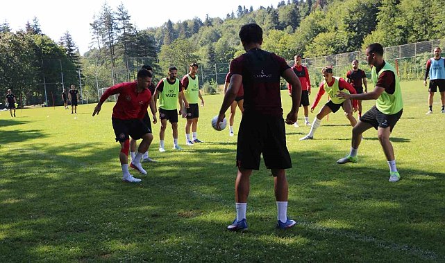 Fatih Karagümrük, yeni sezon hazırlıkları için Bolu'da kampa girdi