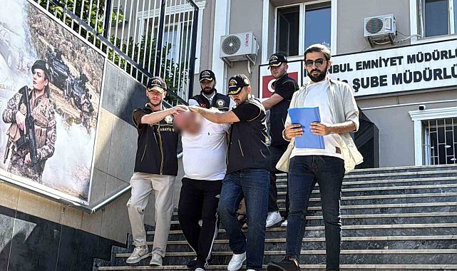 Fatih'te kılık değiştirip 4 kilogram altın vurgunu yapan 2 şüpheli yakalandı