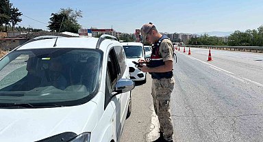 Gaziantep'te 25 aranan şahıs yakalandı