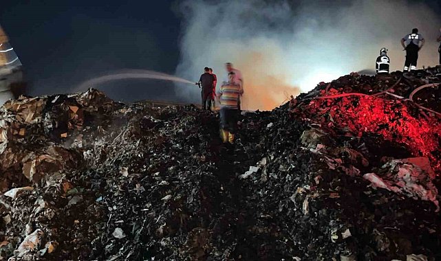 Gaziantep'te kağıt fabrikasındaki yangın kontrol altına alındı