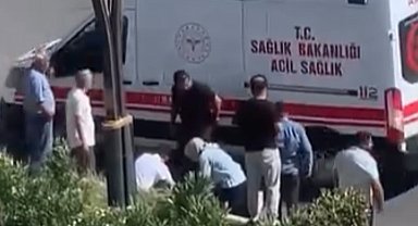 Gaziantep'te refüje çarpan motosikletin genç sürücüsü hayatını kaybetti