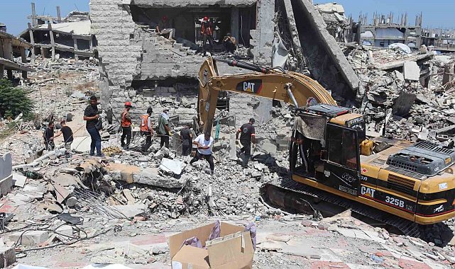Gazze'de 147 binanın enkazında cenaze arama çalışmaları başlatıldı
