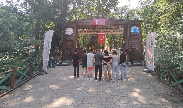 Gençler gençlik kampında bir araya geldi
