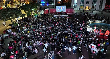 Gezici sinema tırı Çorum'da açık hava nostaljisi yaşattı