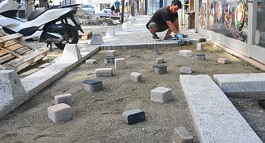 Giresun'da yol ve kaldırım yenileme çalışmaları sürüyor