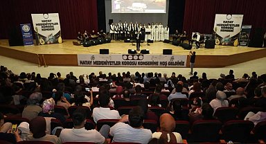 Hatay Medeniyetler Korosu Ağrı'da kardeşliğin sesi oldu