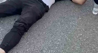Iğdır-Doğubeyazıt yolunda motosiklet bariyerlere çarptı: 2 yaralı