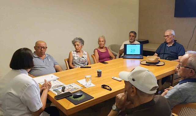 İkinci Bahar Merkezi'nde sağlıklı yaş alma eğitimi