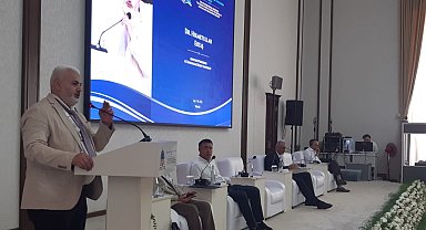 İlahiyat Fakültesi Dekan Yardımcısı Doç. Dr. Ertaş, Uluslararası İslam Medeniyeti Forumu'nda BEUN'u Başarıyla Temsil Etti