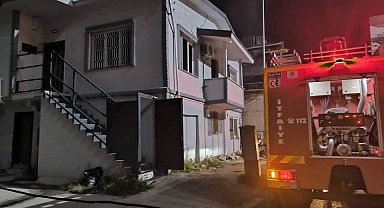 İskenderun'da iş yerinin deposunda yangın çıktı