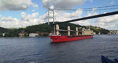 İstanbul Boğazı'nda gemi arızası nedeniyle trafik çift yönlü geçici olarak askıya alındı