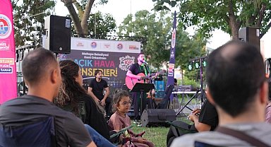 İstanbul'da Maltepe'de müzik var