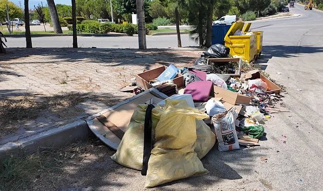 İzmir Güzelbahçe'de Başkan Akın'dan çevre için duyarlılık çağrısı