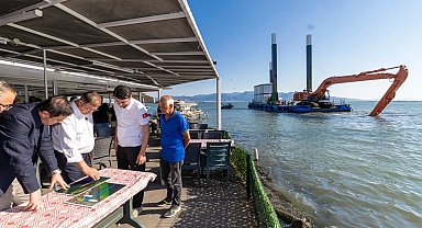 İzmir Körfezi'nde dip tarama çalışmalarıyla deniz yaşamı canlanıyor