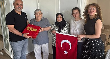 İzmit Belediyesi gazileri yalnız bırakmıyor
