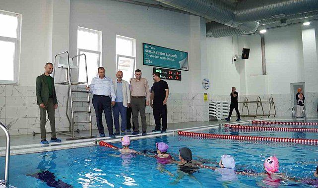 İznik Belediyesi yaz yüzme kursları 506 öğrenciyle başladı