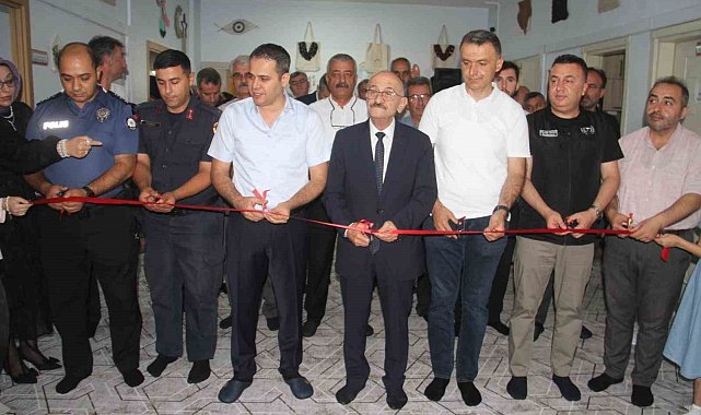 Kadınların ürettiği ürünler sergide toplandı