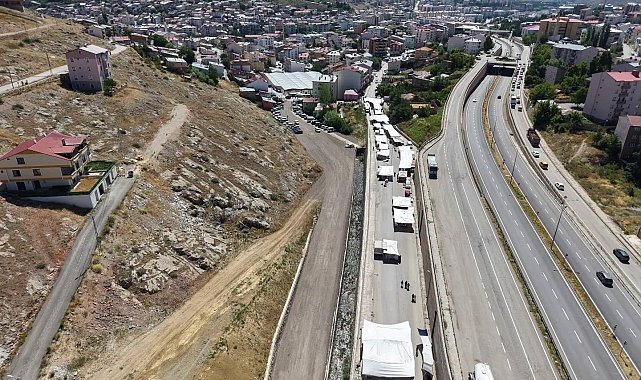Kapalı halk pazarı otoparkı hizmete açıldı