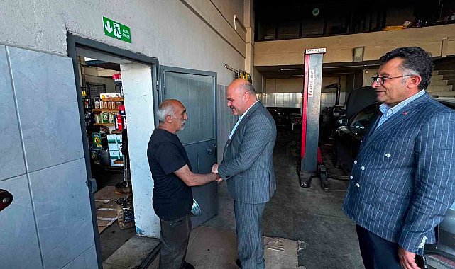 Kars'ta AK Parti Teşkilatından Sanayi Sitesi esnafına ziyaret