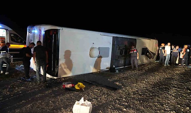 Kırıkkale'de yolcu otobüsü devrildi: Çok sayıda yaralı var