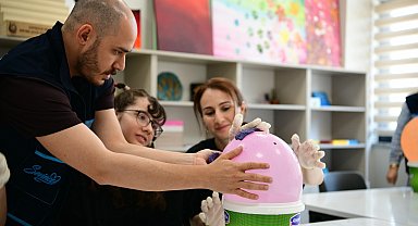 Kocaeli Çayırova'da engelsiz yürekler yaz okulunda buluşuyor