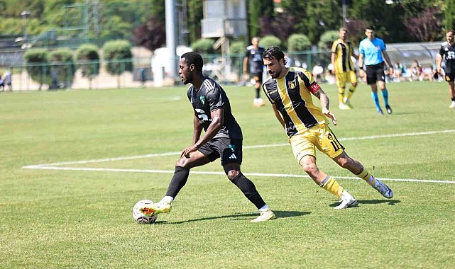 Kocaelispor, Riva kampını hazırlık maçıyla noktaladı