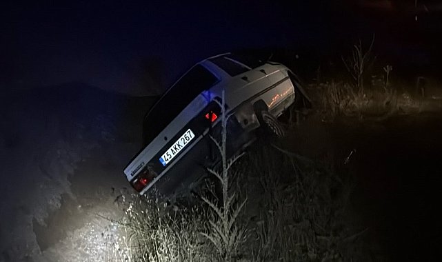 Kontrolden çıkan otomobil araziye savruldu