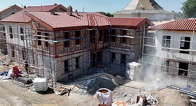 Konya'da tarihi doku yeniden hayat buluyor