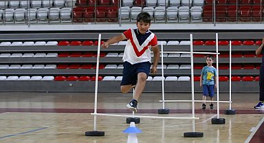 Kur'an kursu öğrencileri sporla buluştu