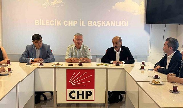 Kütahya Belediye Başkanı Eyüp Kahveci'den görevden alınan il başkanına destek