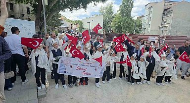 Kütahya'da 27 çocuk için vakıf geleneğiyle sünnet şöleni düzenlendi