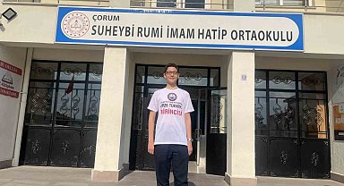 LGS'de Türkiye birincisi olan öğrenci: "Sıkı ve dengeli bir şekilde çalışmaya özen gösterdim"